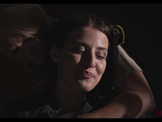 Juicy Babe Helena Locke Deserves To Stroke Her Backside