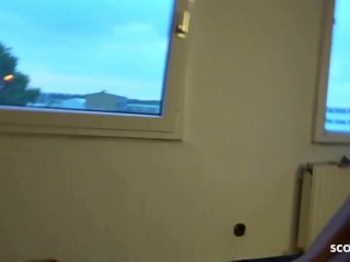 Vulgar Hussy Lesbian Offers Full Servicing